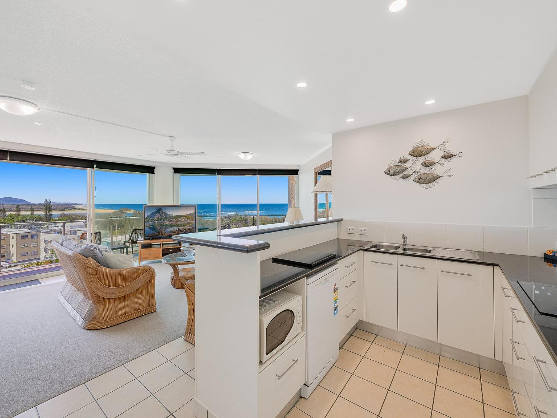 Chateau Royale Beach Resort Maroochydore Sunshine Coast Bilik gambar